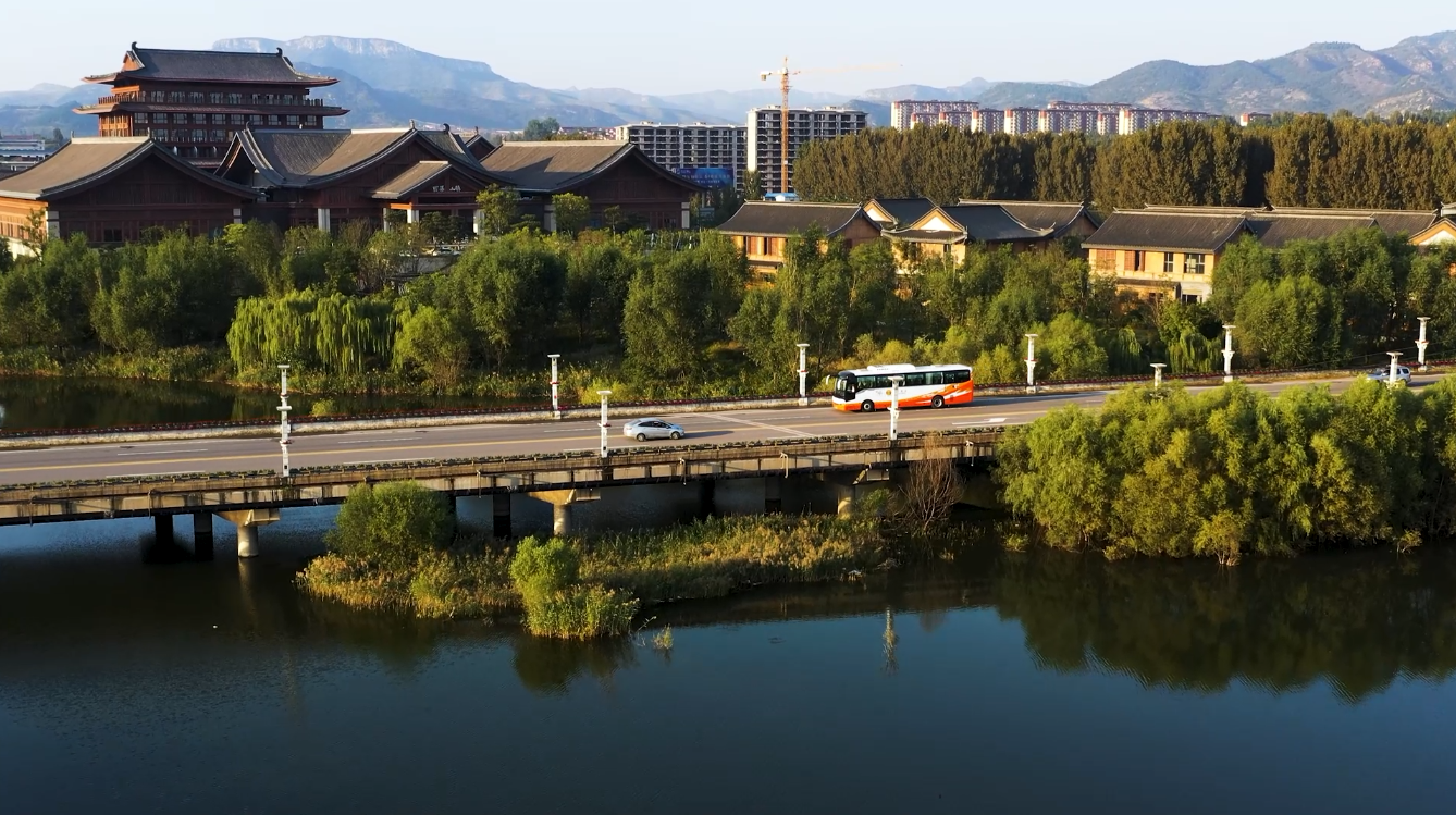 中通世騰LCK6116EVA：在當(dāng)下，擁抱詩(shī)和遠(yuǎn)方