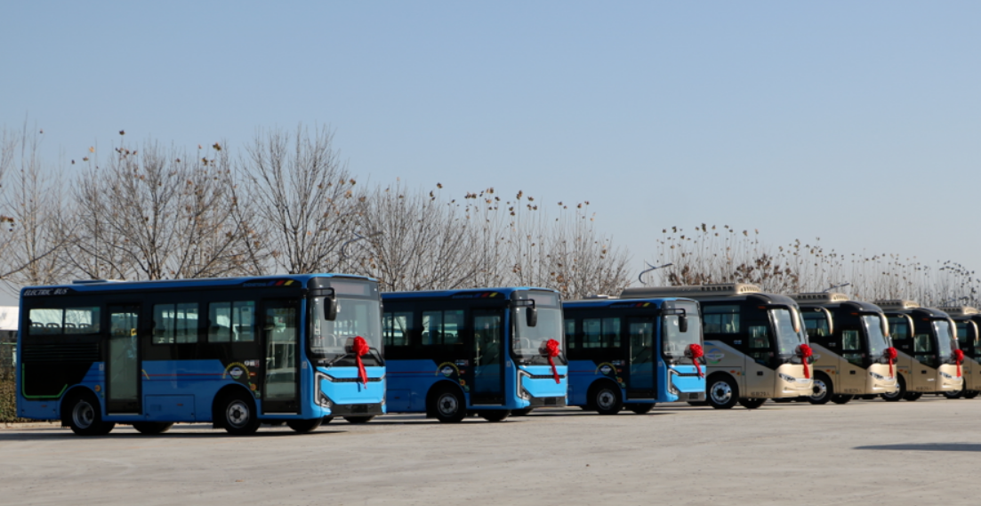 助推城鄉(xiāng)交通一體化！批量中通新能源客車交付黑龍江穆棱